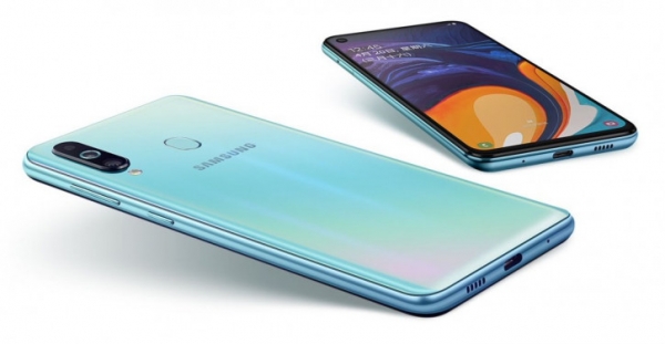 Рендеры Samsung Galaxy M40 с динамиком в экране в трех цветах