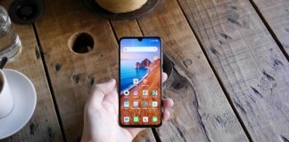 Не только Mi 9: Xiaomi добавит функцию DC Dimming во все смартфоны с OLED дисплеями