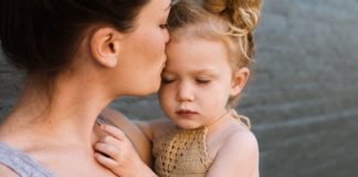 Приём парацетамола при беременности связан с нарушениями поведения у детей