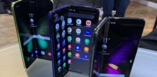Перекупщики продают Samsung Galaxy Fold задорого