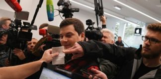 Старт продаж iPhone 11 в России: новые iPhone оказались популярнее iPhone XS