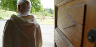 Западный индивидуализм возник благодаря табу на инцест