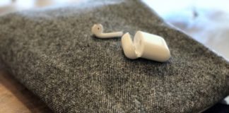 Показательно: известный певец потерял 33 пары AirPods на общую сумму $6000