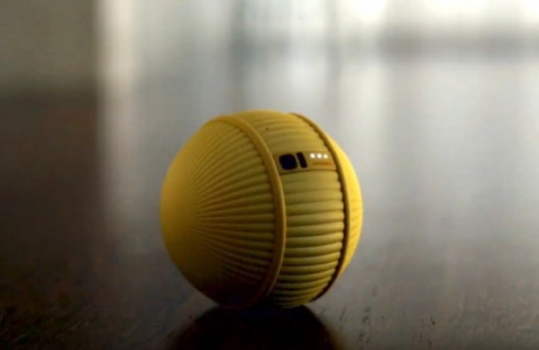 Samsung Ballie – домашний робот в виде теннисного мяча