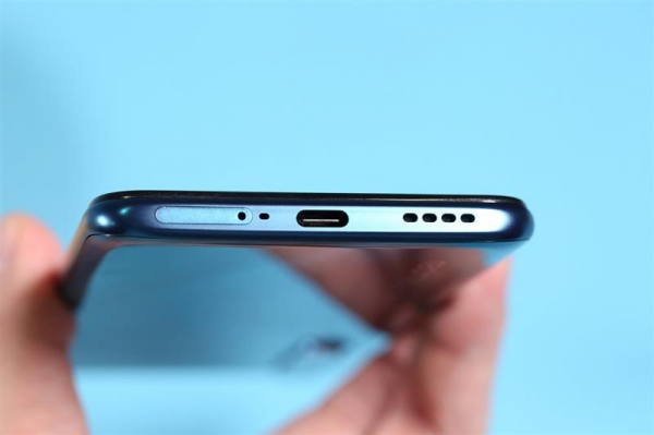 Анонс Realme X50 5G: 120-Гц дисплей, Snapdragon 765G и квадрокамера