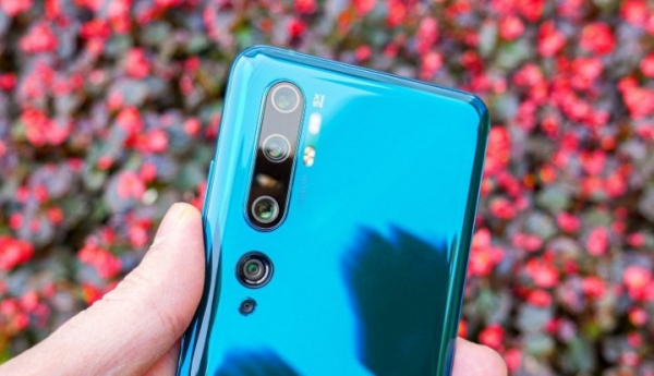 Xiaomi выпустила первый в мире смартфон  с 108-мегапиксельной камерой