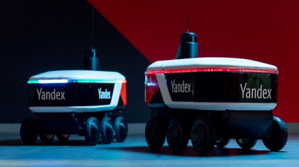 Яндекс.Ровер – автономный робот-доставщик еды и документов